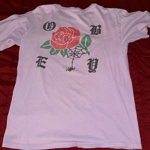 Obey T-shirt size medium